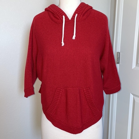 H&M DIVIDED hooded poncho 3/4 sleeve sweater in women’s size 2 - Picture 5 of 10